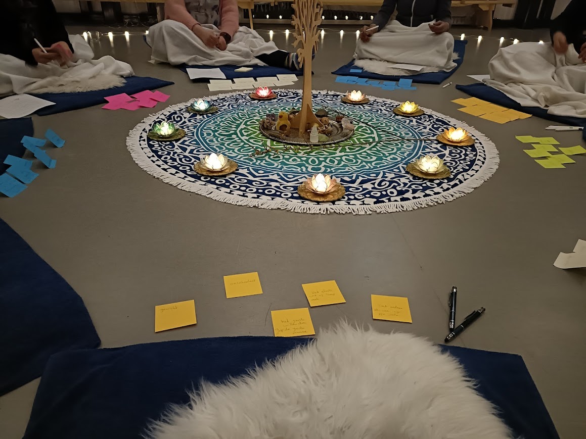 vrouwencirkel postits